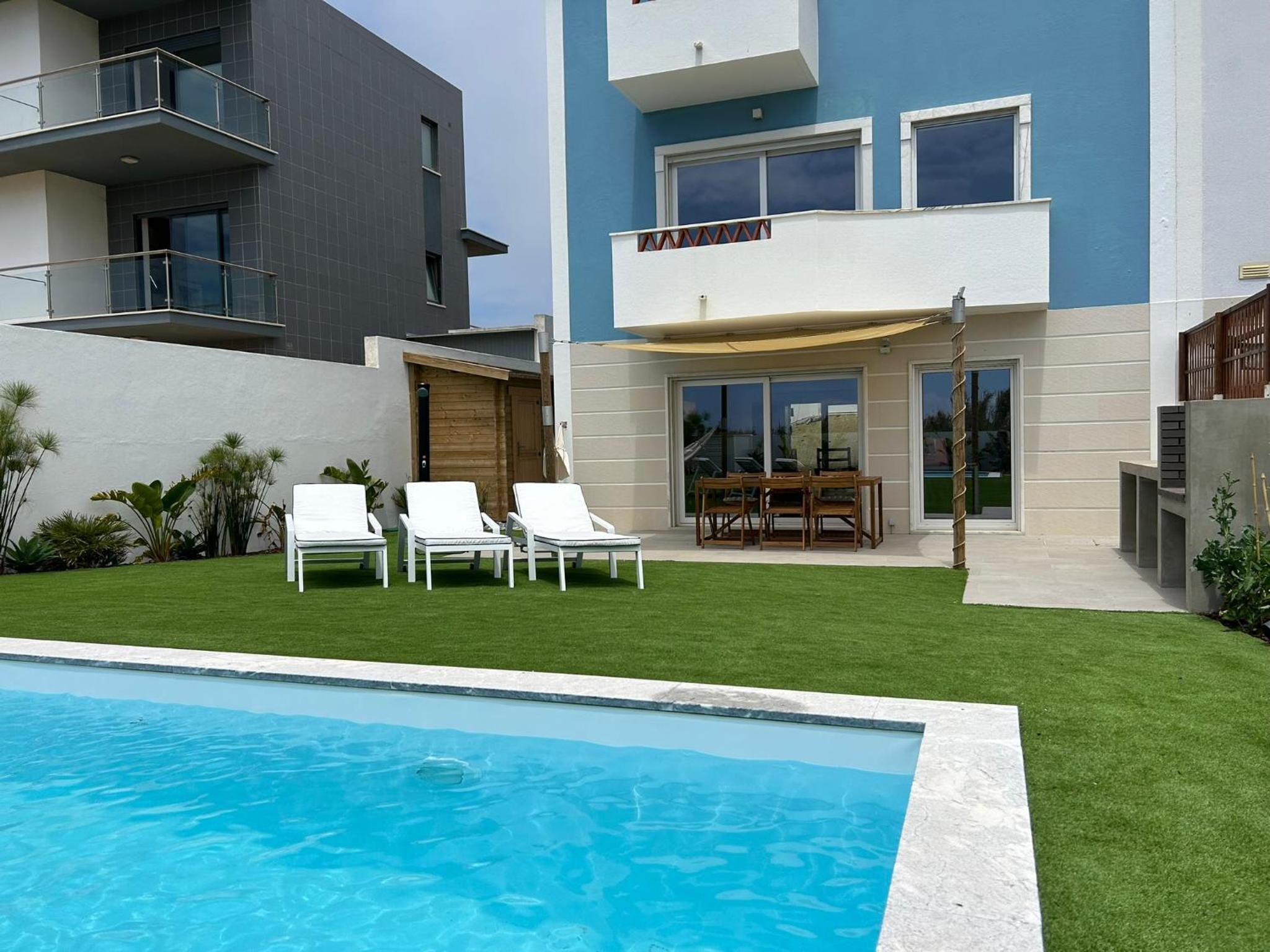 Blue Villa Ericeira - Surf & Family view 5