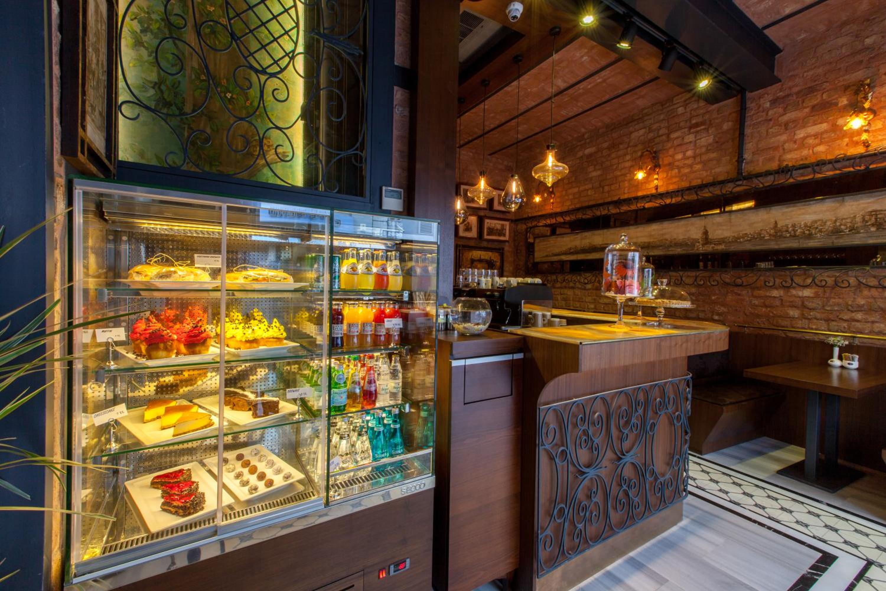 Hotel Pera Parma - Image 28