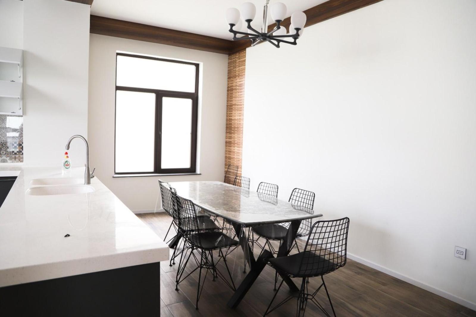 Moderno 7