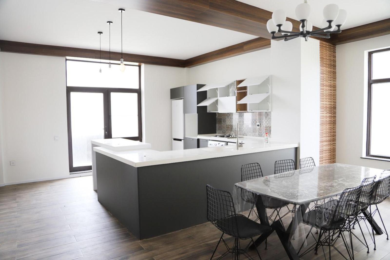 Moderno 7