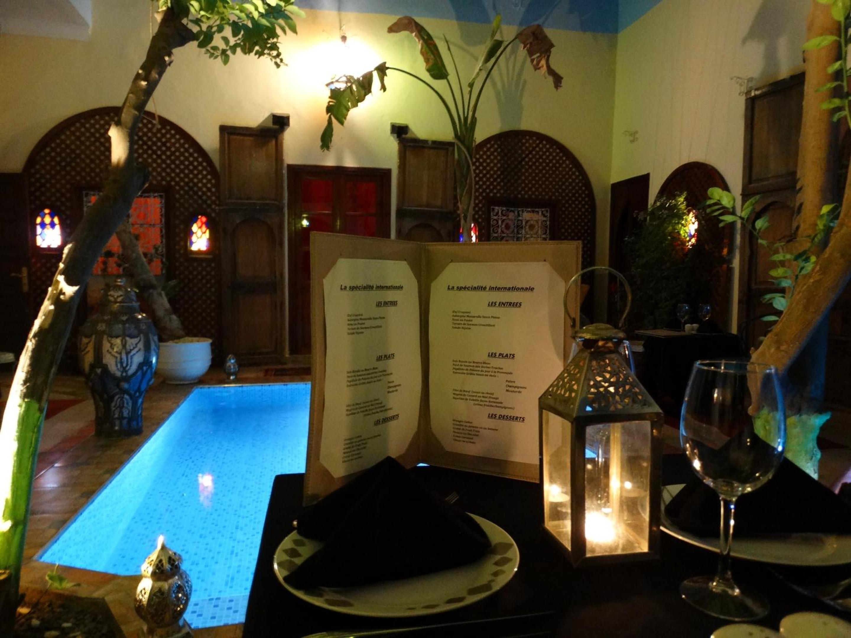 dining