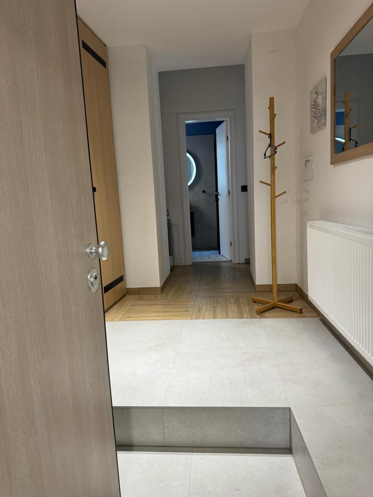 Apartman A in the heart of Ferhadija - Parking available