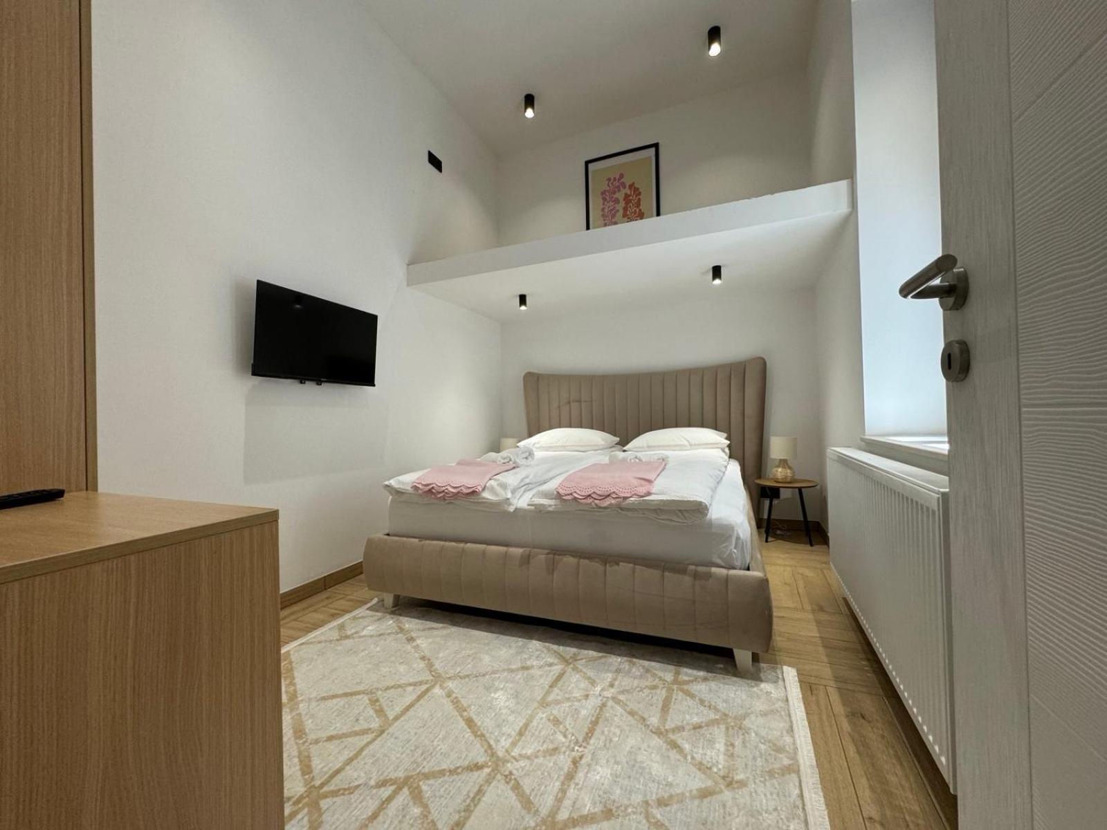 Apartman A in the heart of Ferhadija - Parking available