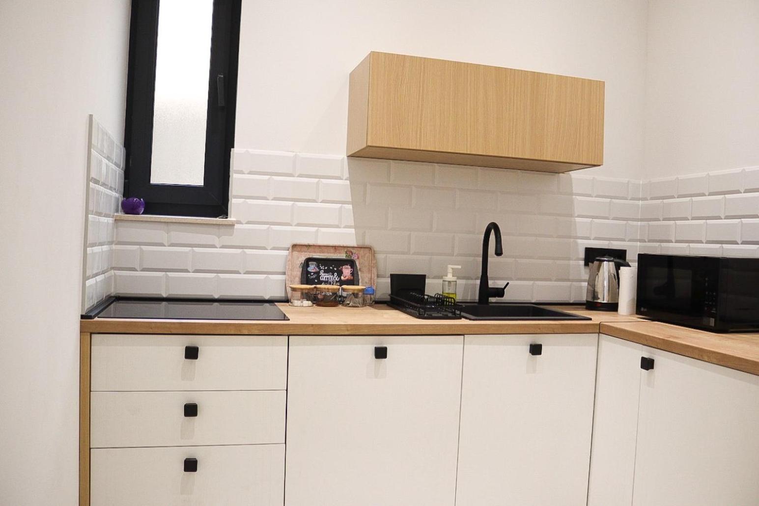 Apartman A in the heart of Ferhadija - Parking available