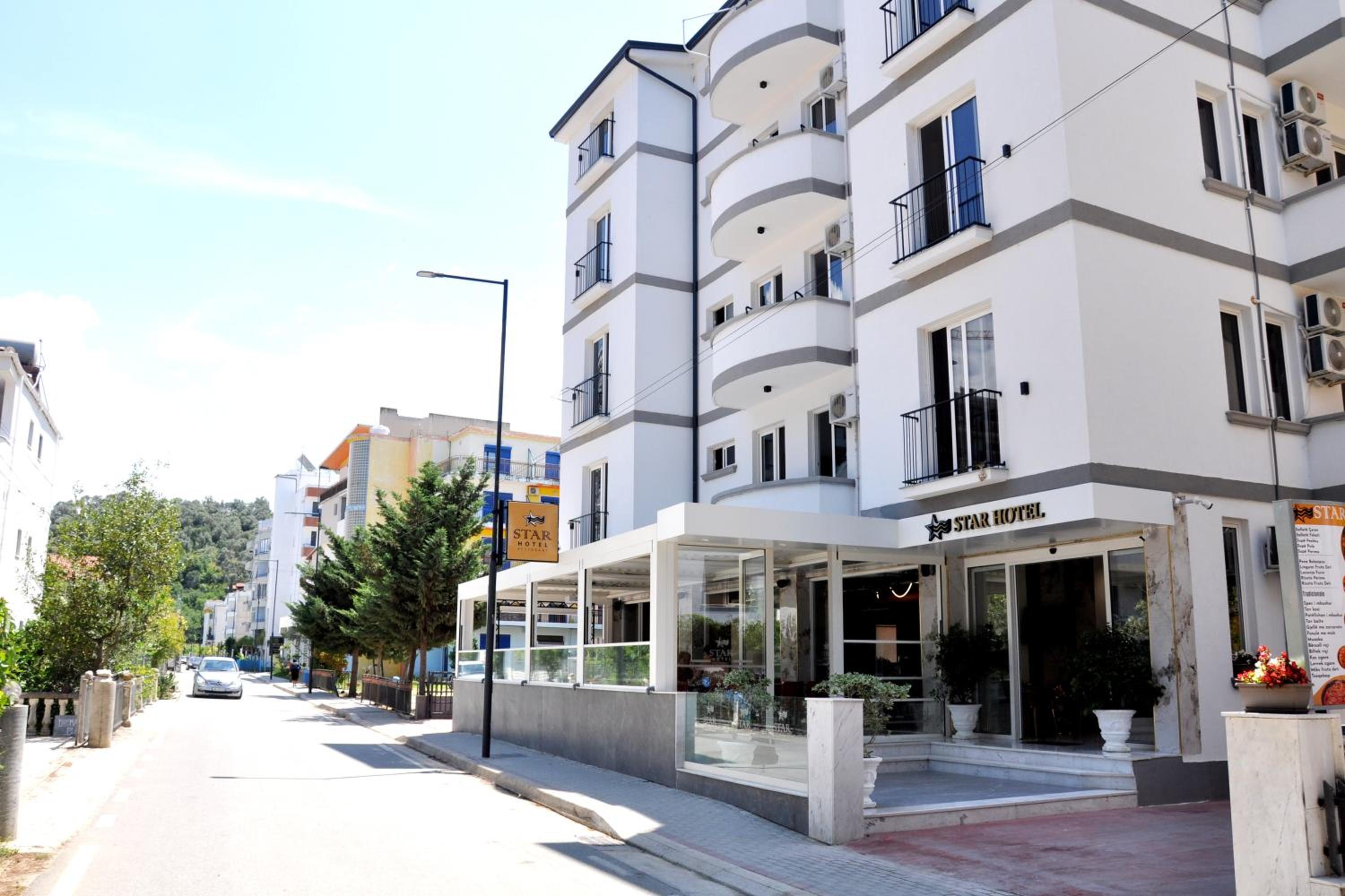 Star Hotel & Restaurant