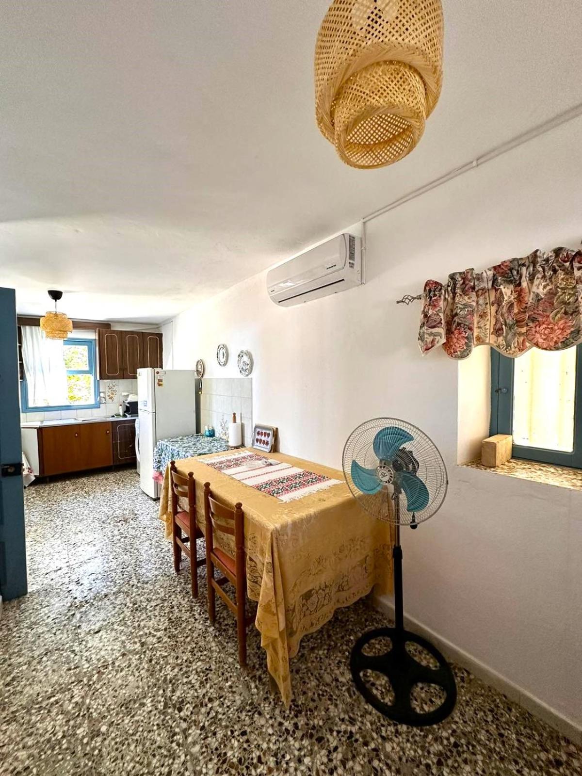 Amοopi Beach Country House
