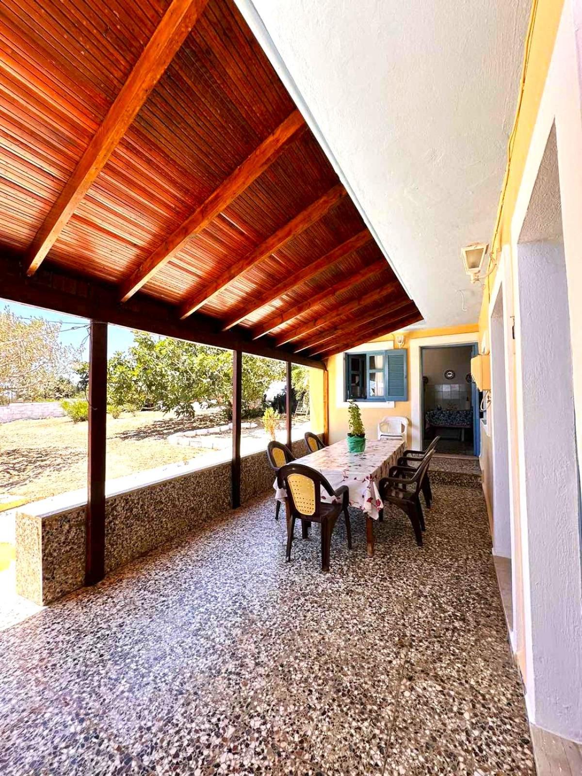 Amοopi Beach Country House