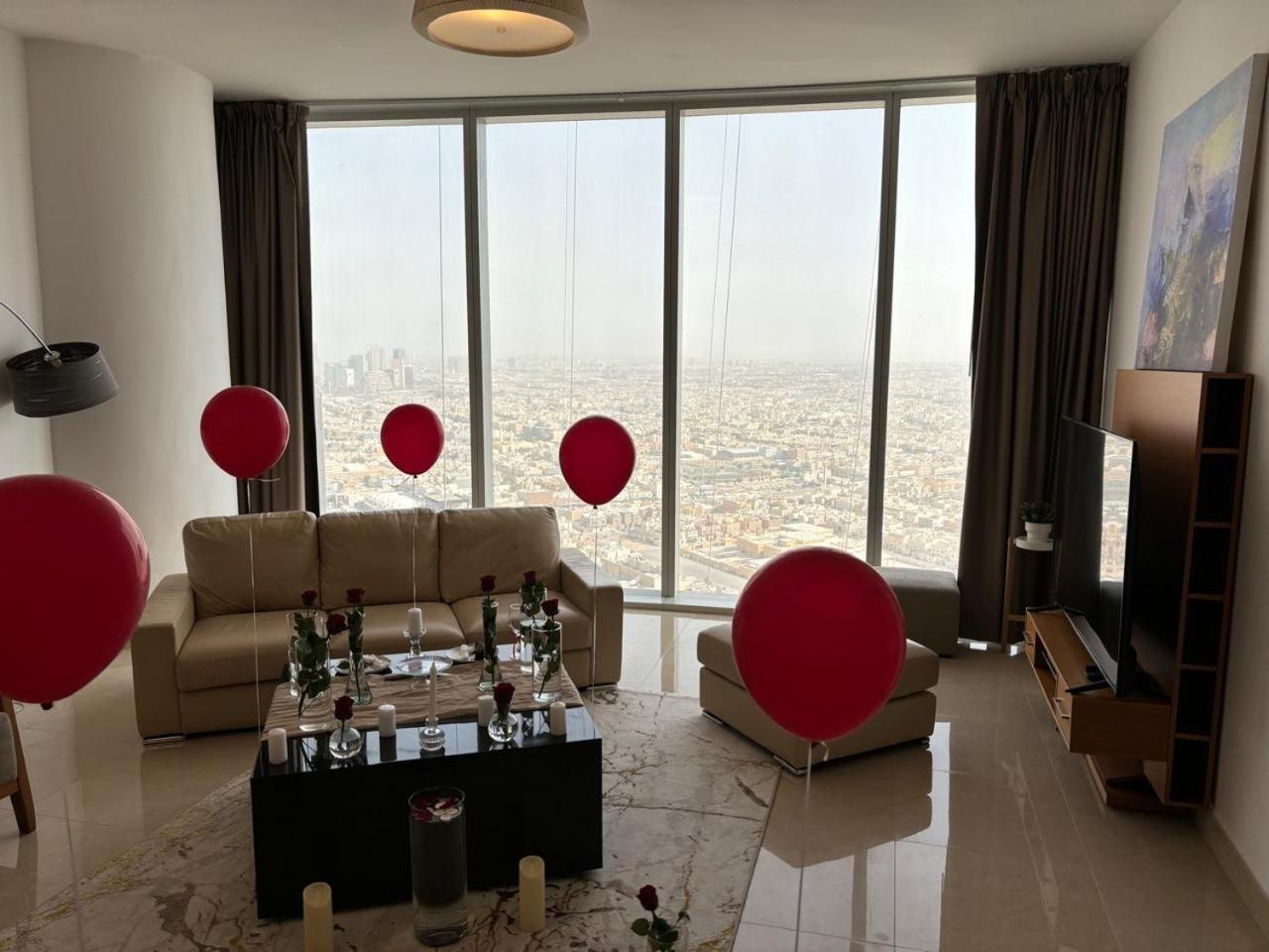 برج رافالAprivate apartment in Rafal residential tower north or south view