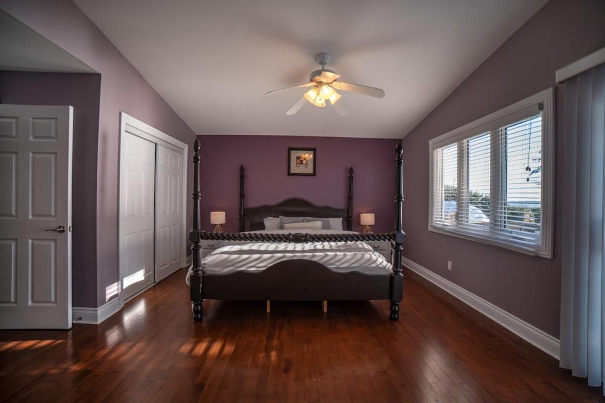 Scugog Lakeside Retreat w Outdoor Dome & Hot Tub