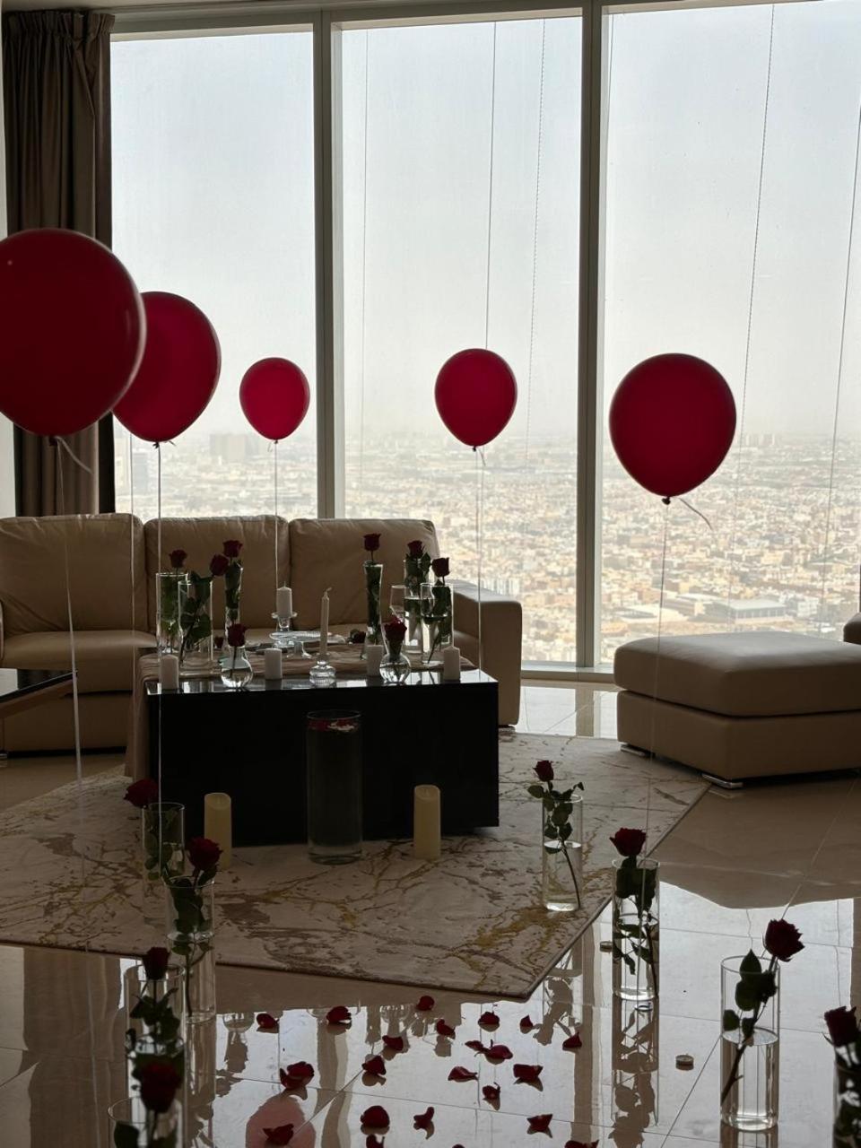 برج رافالAprivate apartment in Rafal residential tower north or south view