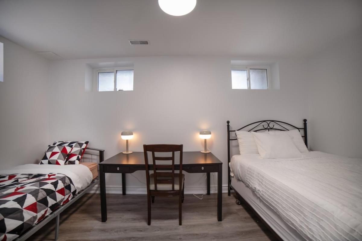 Scugog Lakeside Retreat w Outdoor Dome & Hot Tub