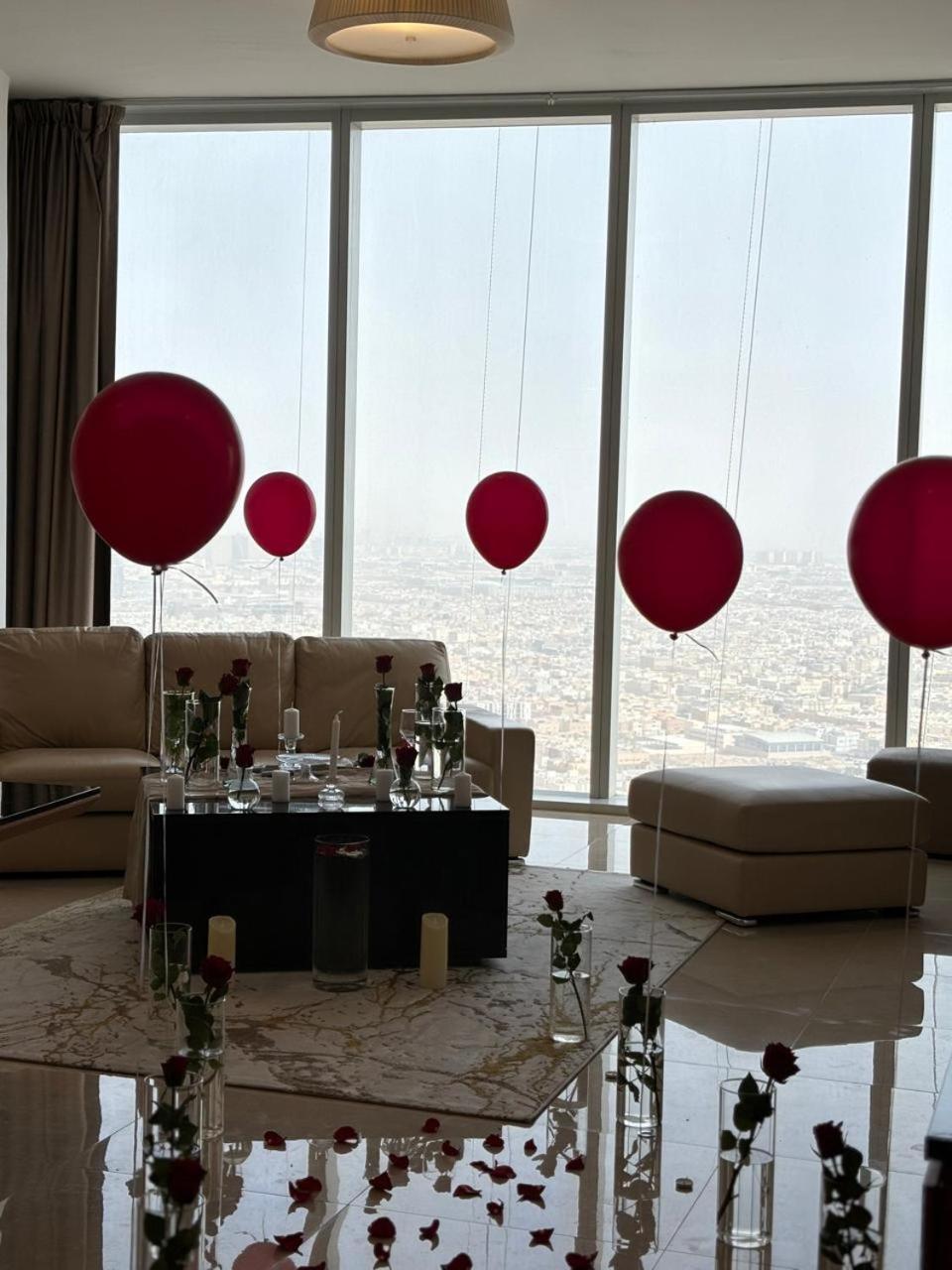 برج رافالAprivate apartment in Rafal residential tower north or south view