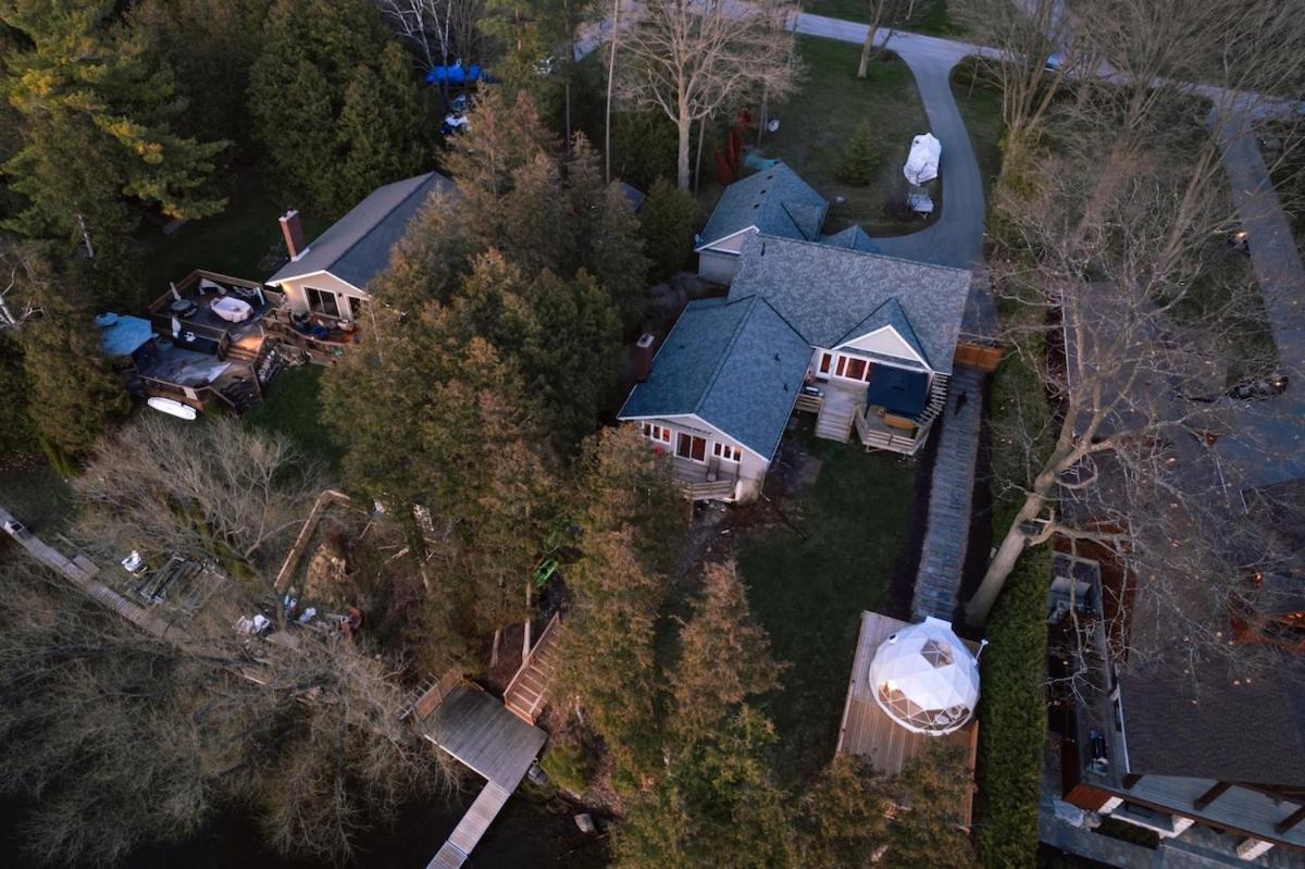 Scugog Lakeside Retreat w Outdoor Dome & Hot Tub