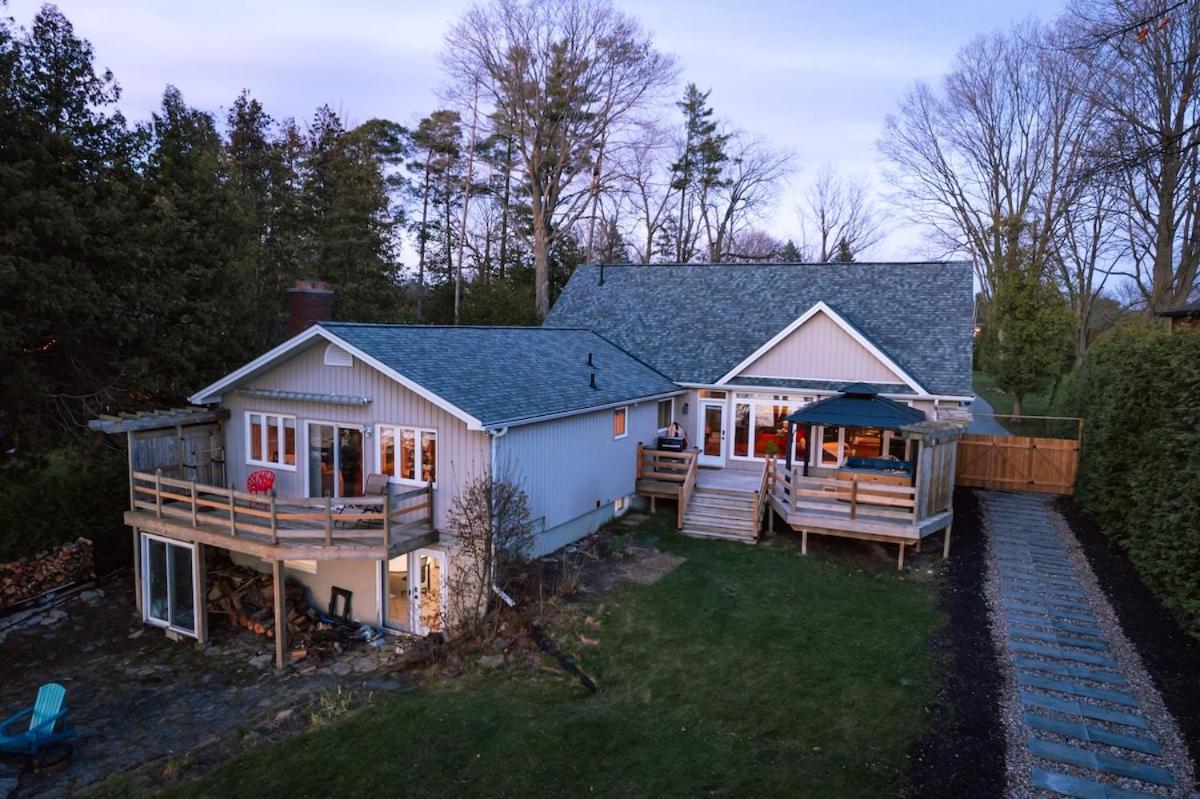 Scugog Lakeside Retreat w Outdoor Dome & Hot Tub