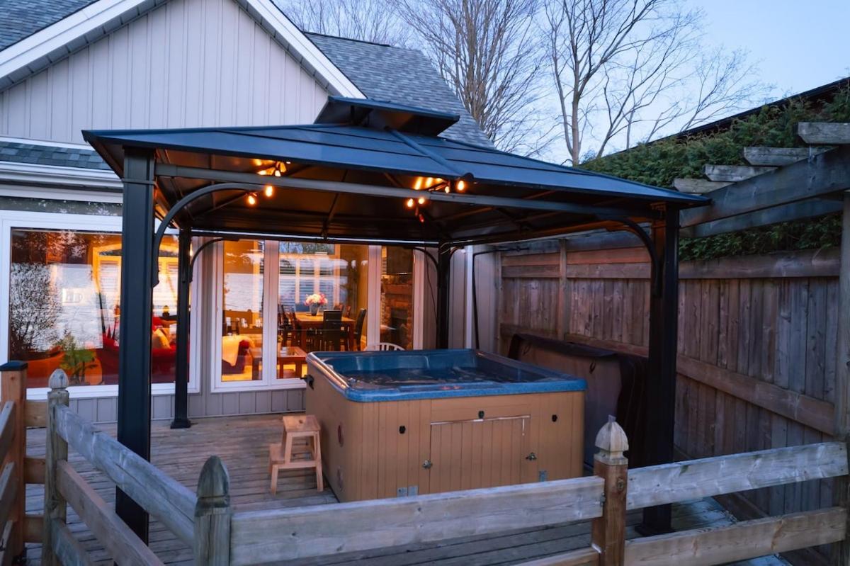 Scugog Lakeside Retreat w Outdoor Dome & Hot Tub