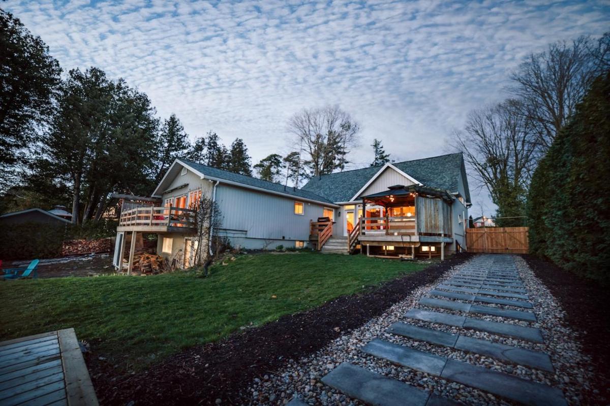 Scugog Lakeside Retreat w Outdoor Dome & Hot Tub