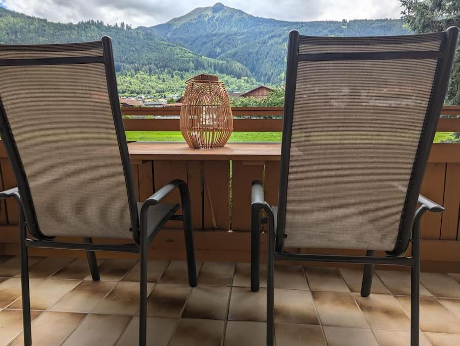 sonnige Ferienwohnung mit Balkon