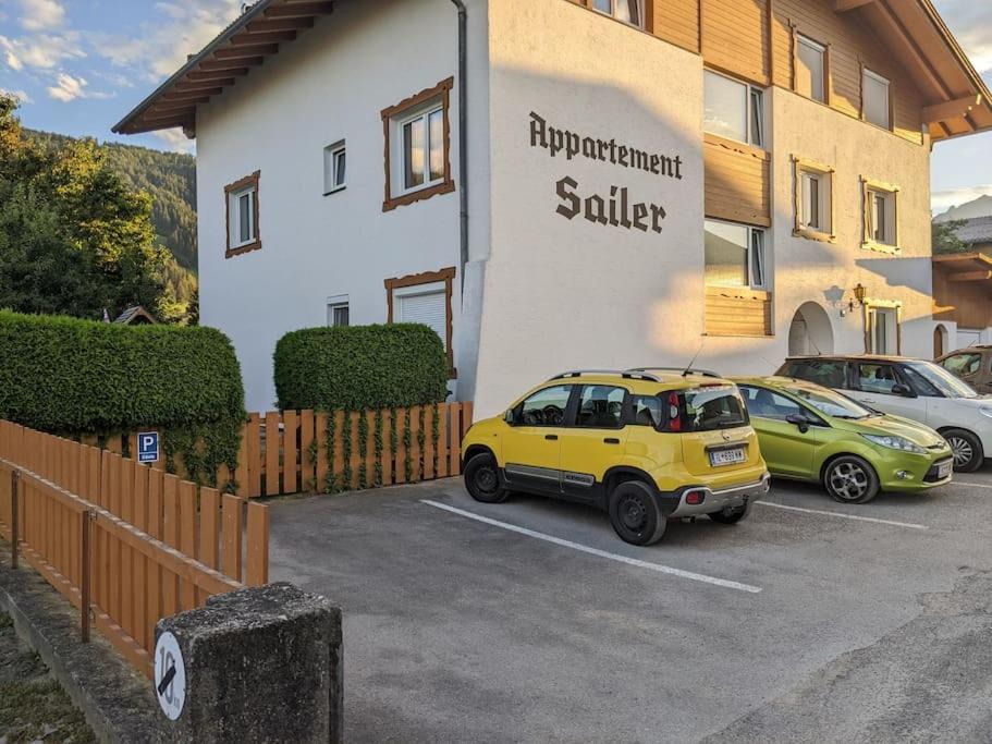 sonnige Ferienwohnung mit Balkon