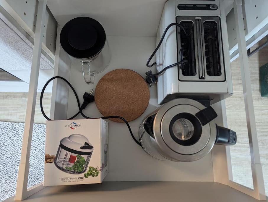 sonnige Ferienwohnung mit Balkon