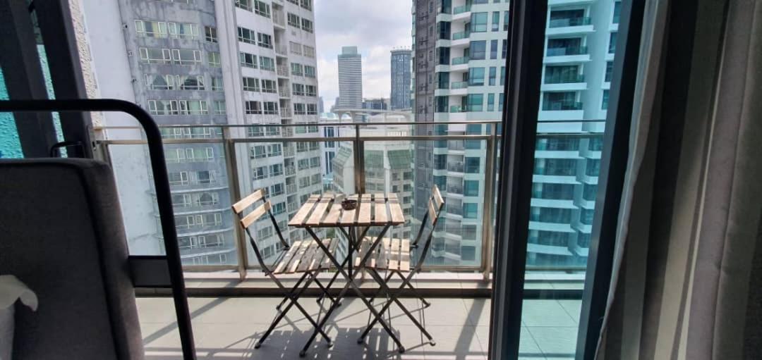Summer suits klcc asia home city