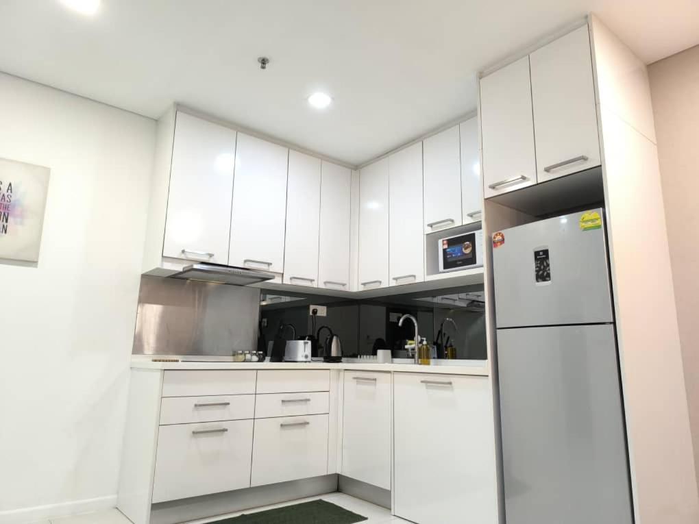 Summer suits klcc asia home city