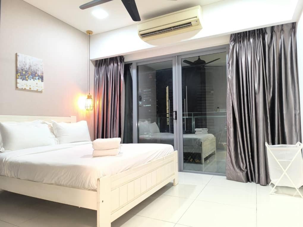 Summer suits klcc asia home city