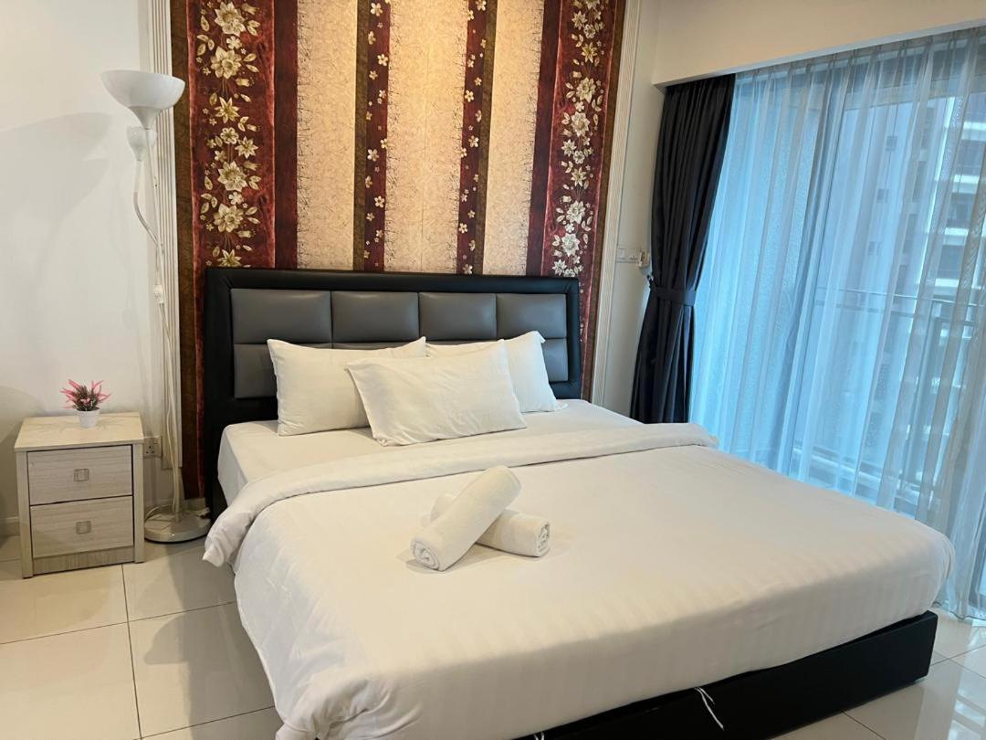 Summer suits klcc asia home city