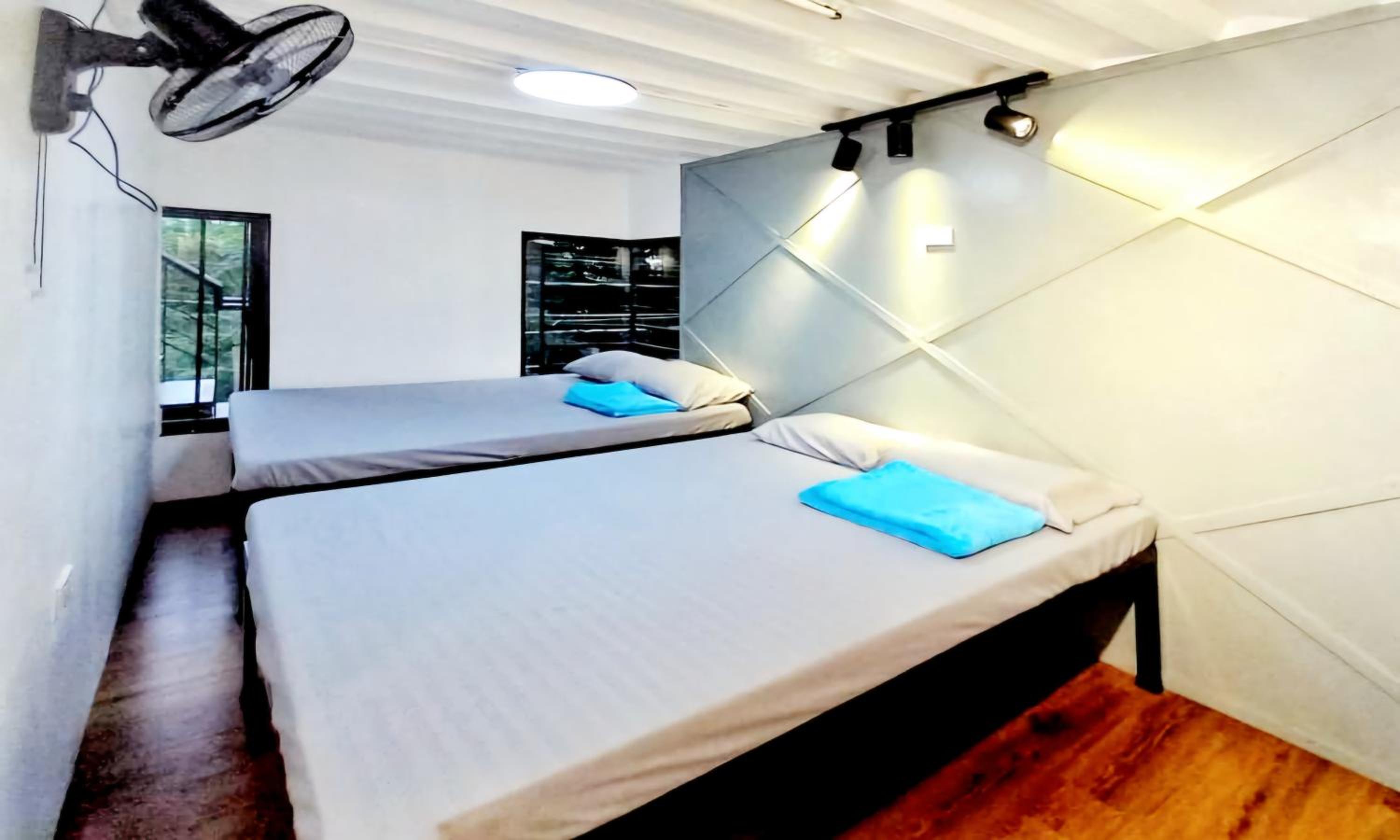 Tagaytay Green Cabin Staycation Free Parking Over10pax Public Transport Accessible 0101 view 2