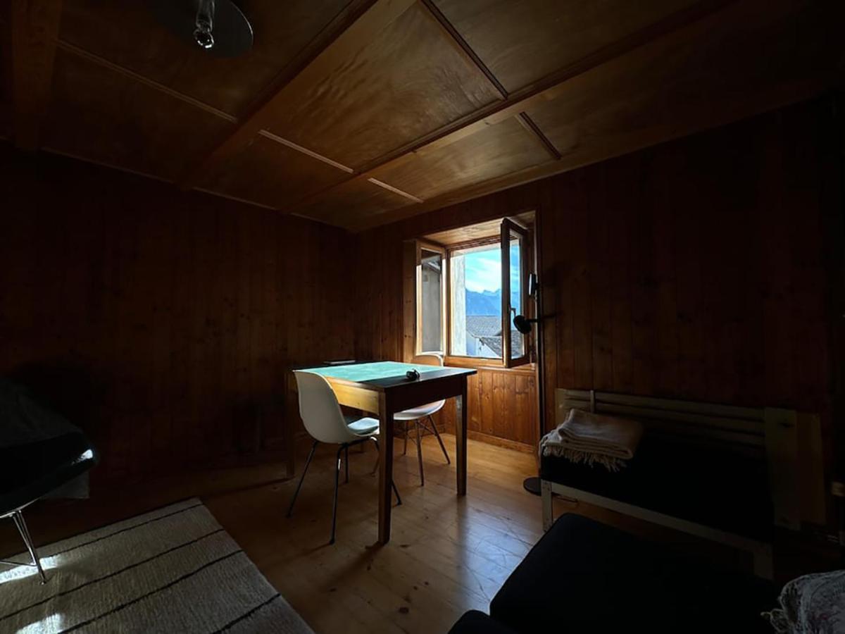 Waterfall House - retreat, swim, bike, hike and ski