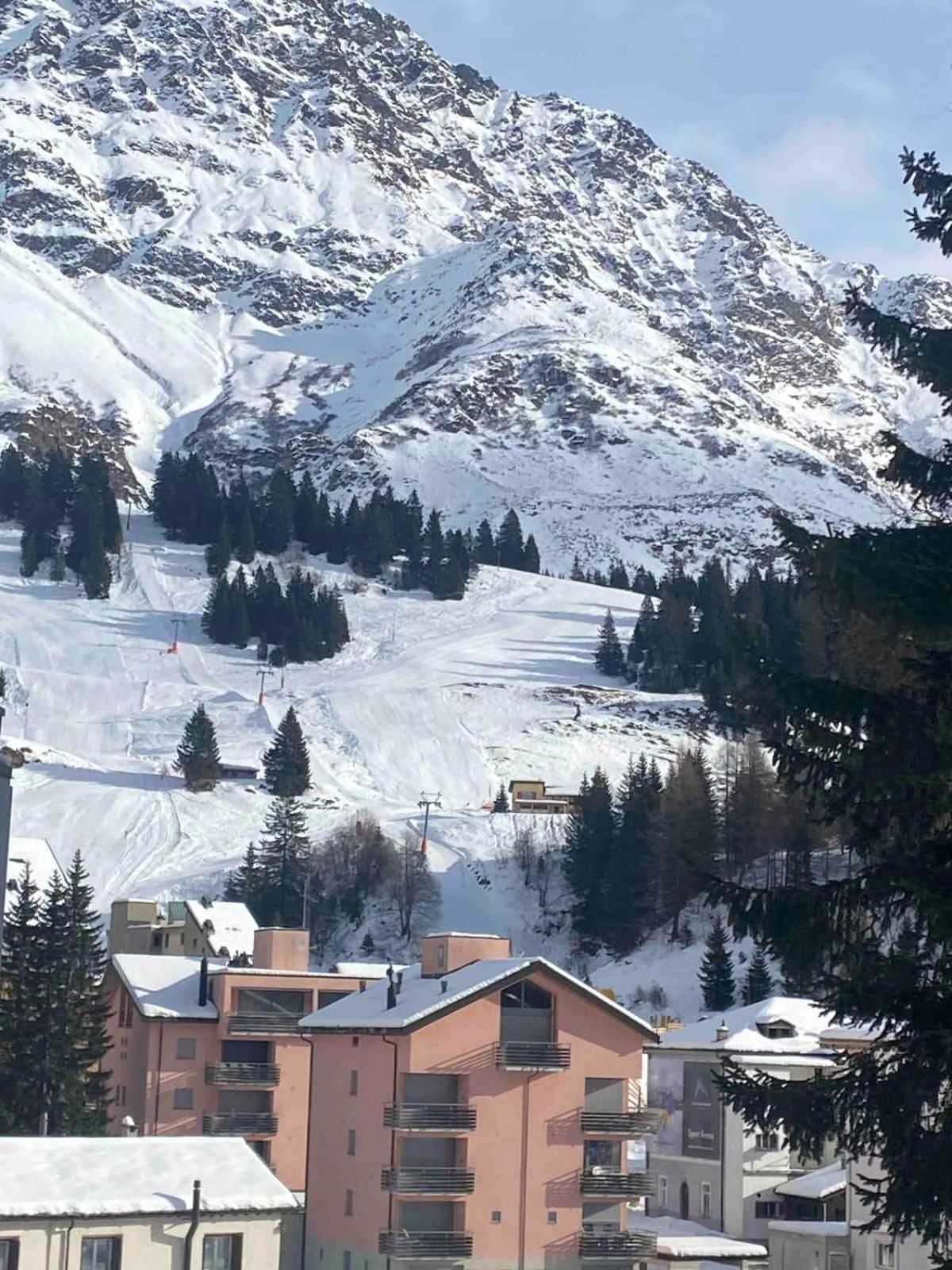 Waterfall House - retreat, swim, bike, hike and ski