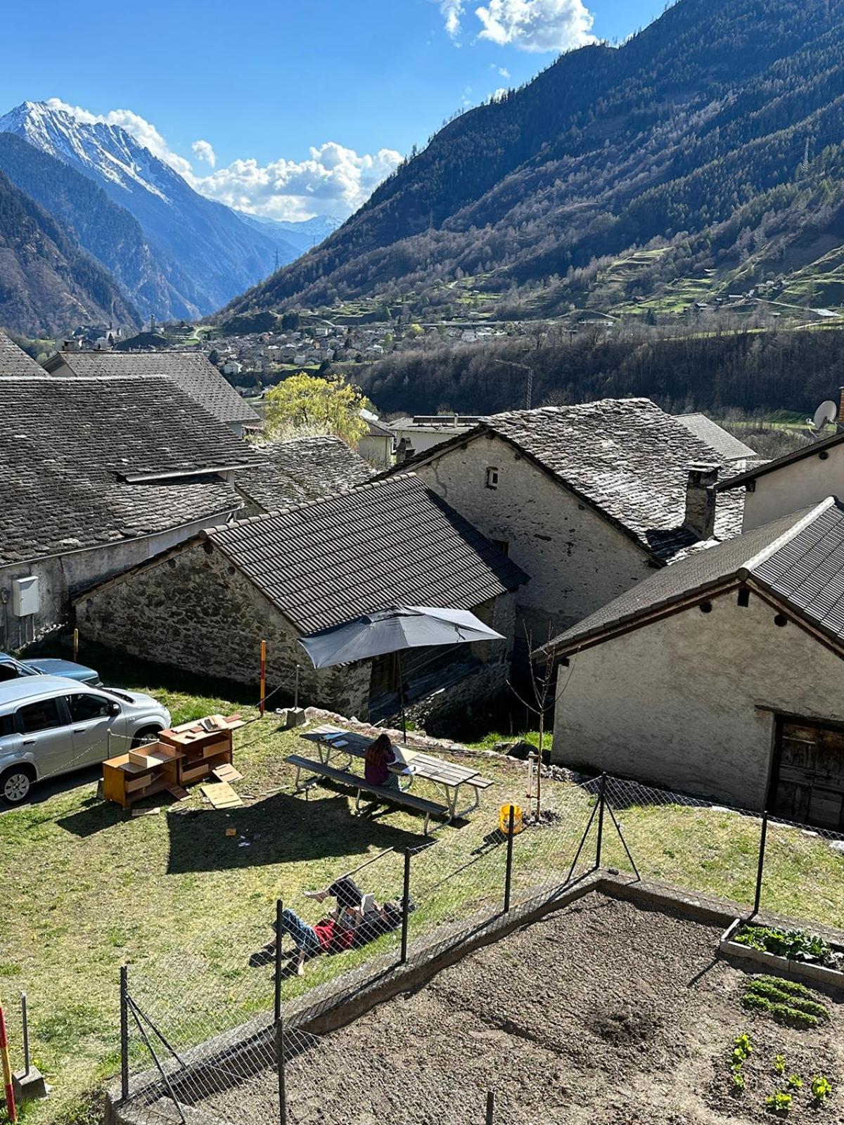 Waterfall House - retreat, swim, bike, hike and ski