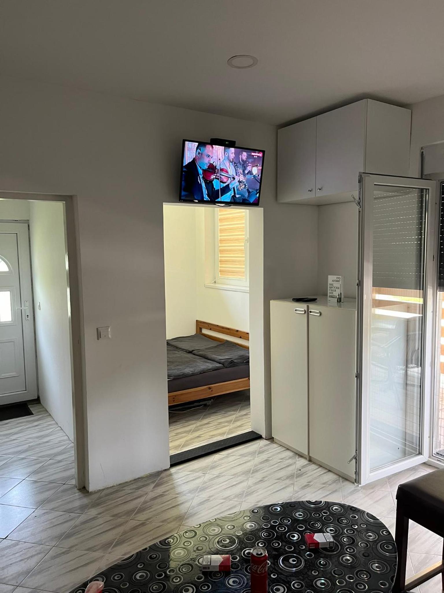 Vrabac Apartmani, Perucac