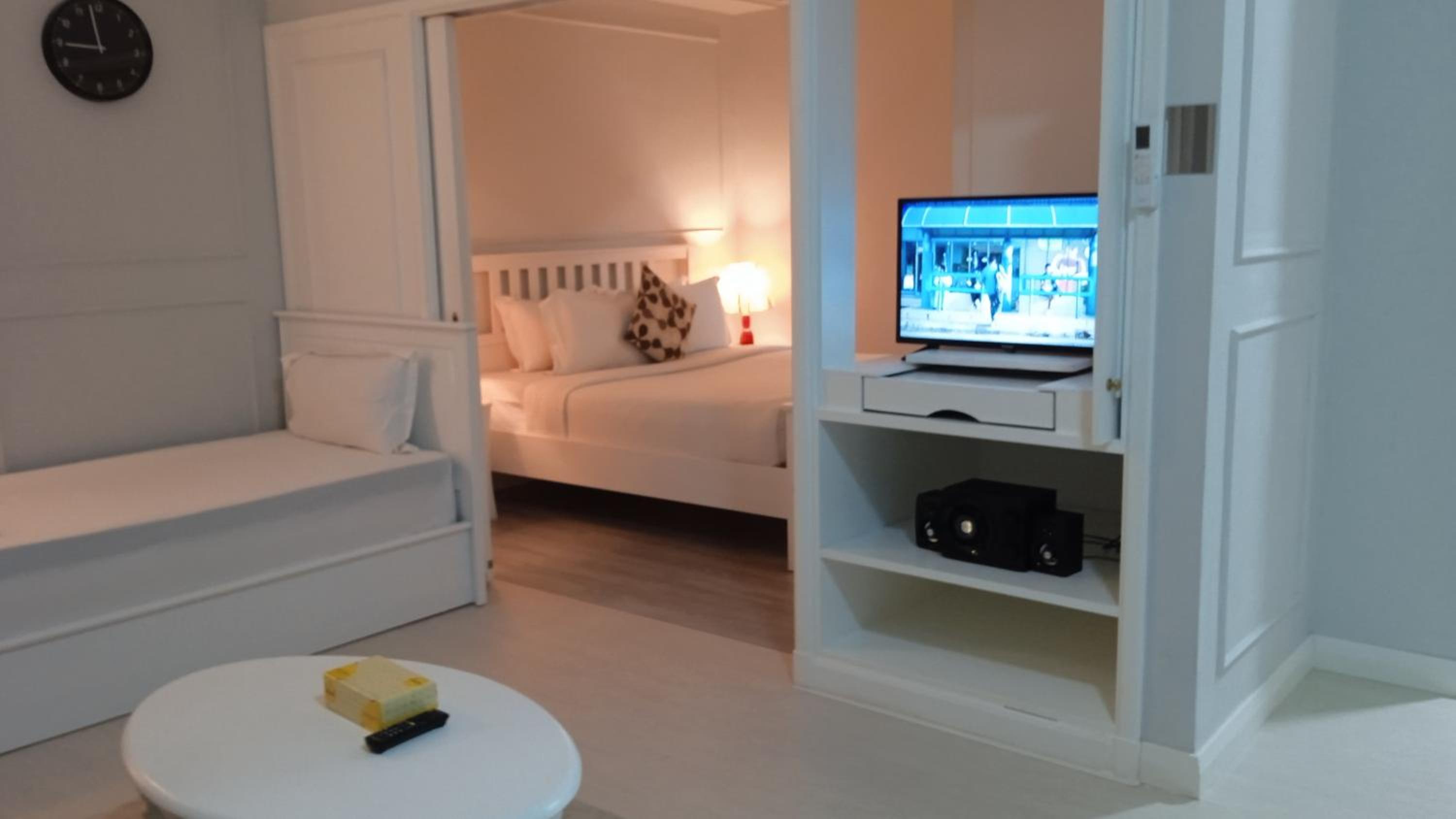 Visitor Service Suits at Times Square Bukitbintang K L