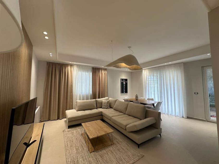 Puerto del Sol Apartment Vlore