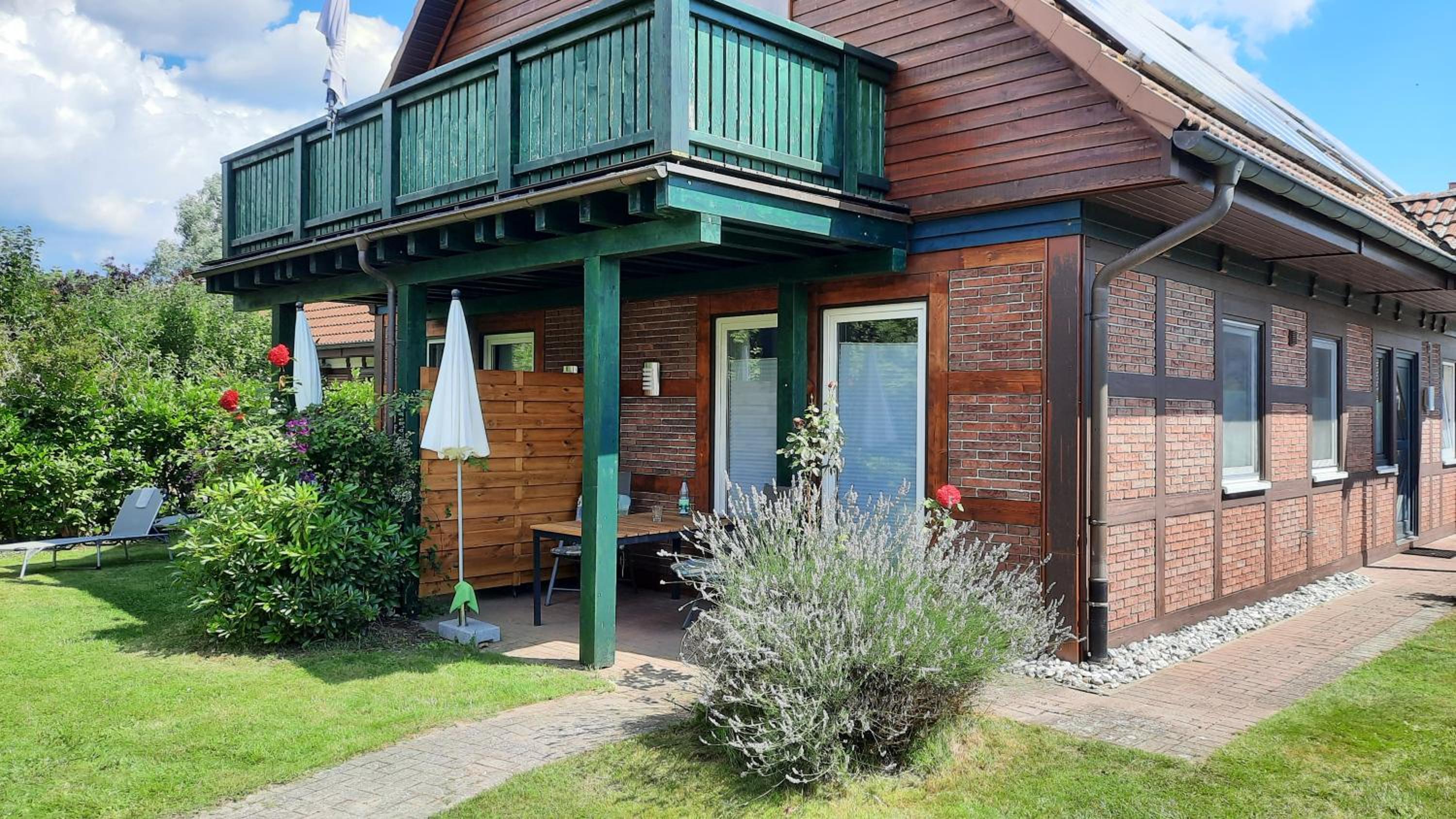 Ferienhaus Sasse Ferienwohnungen mit Garten & Grill