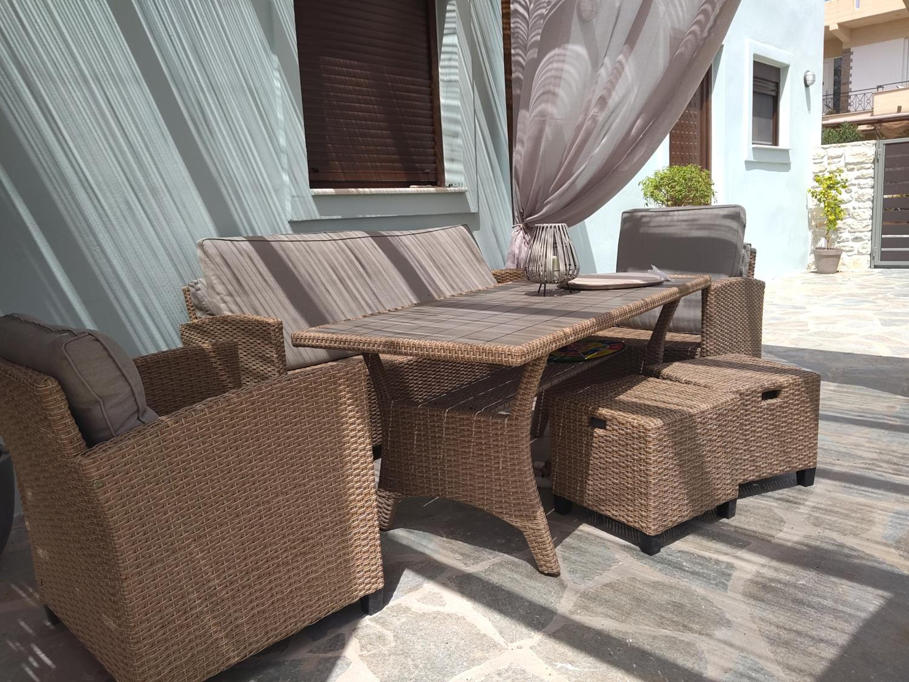 Pasiphae Luxury House