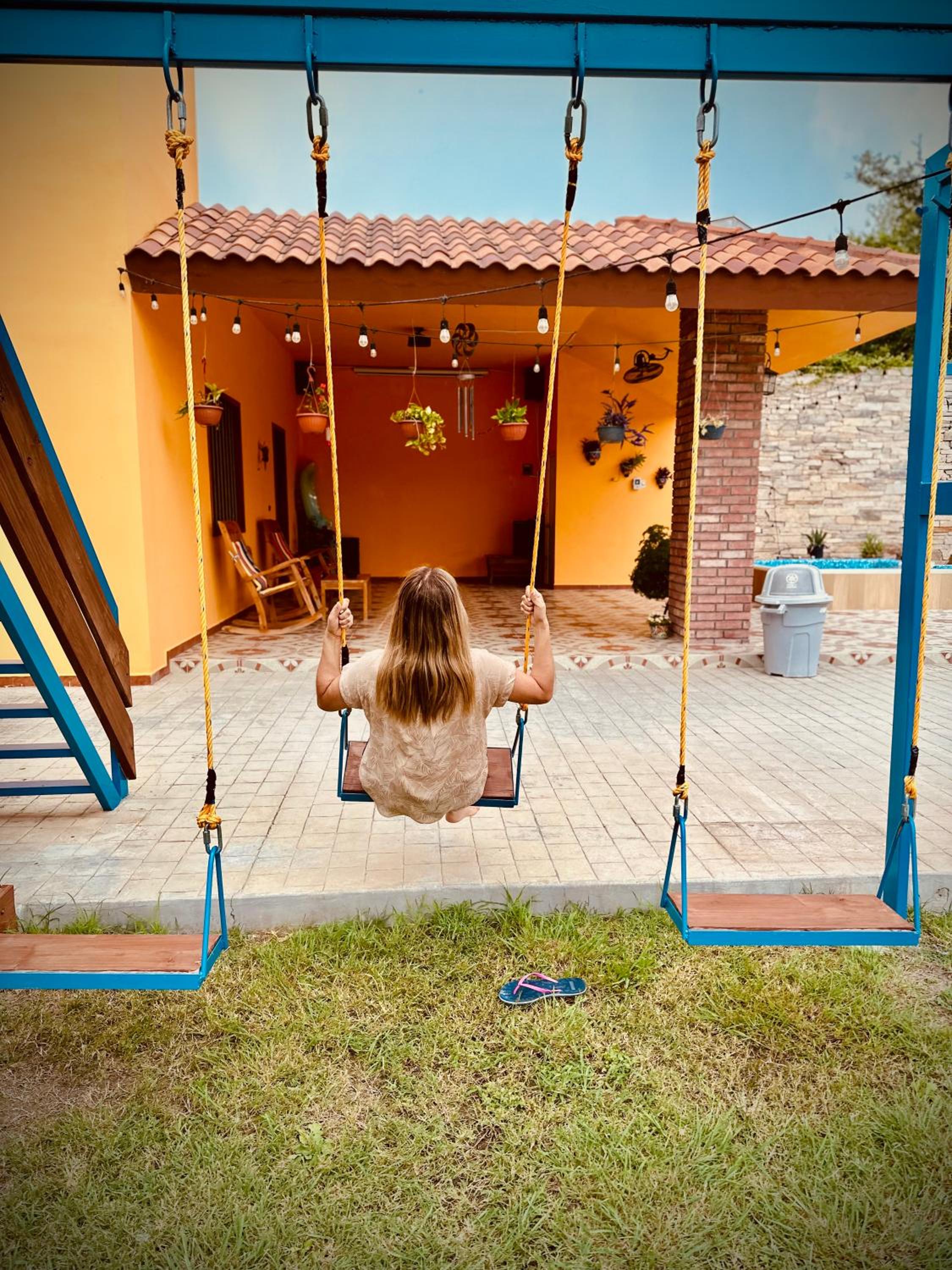 Photo 10
