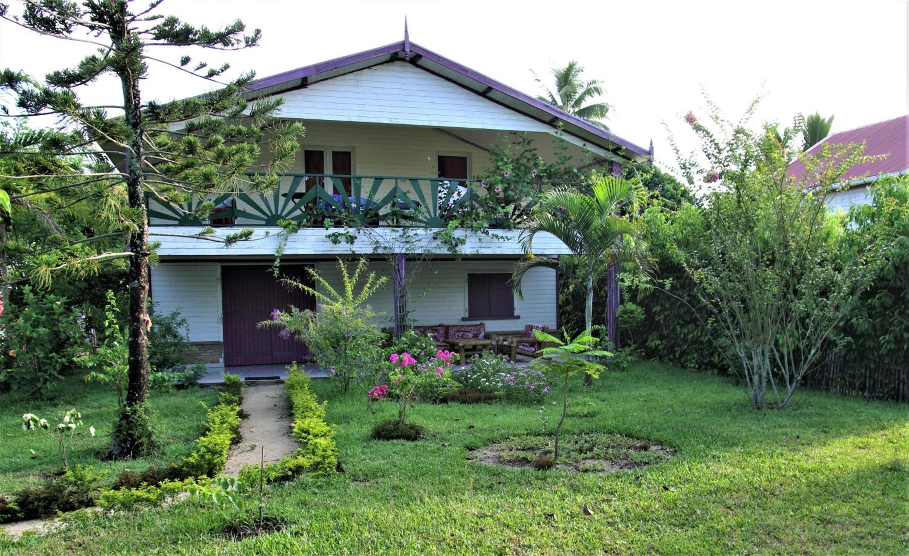 Charming Villa in Foulpointe with Sea View view 2