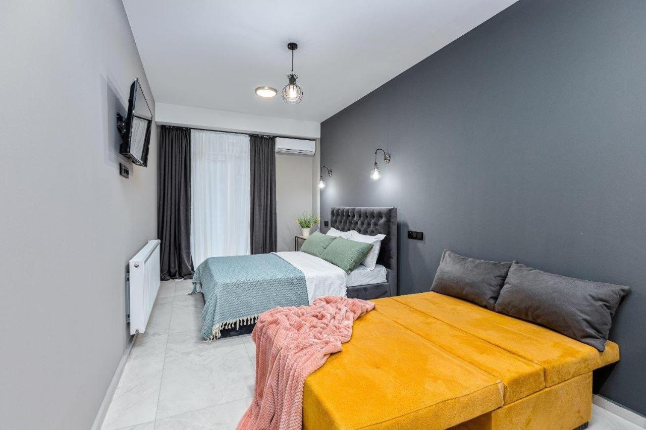 BEST Apartments G 398 view 2