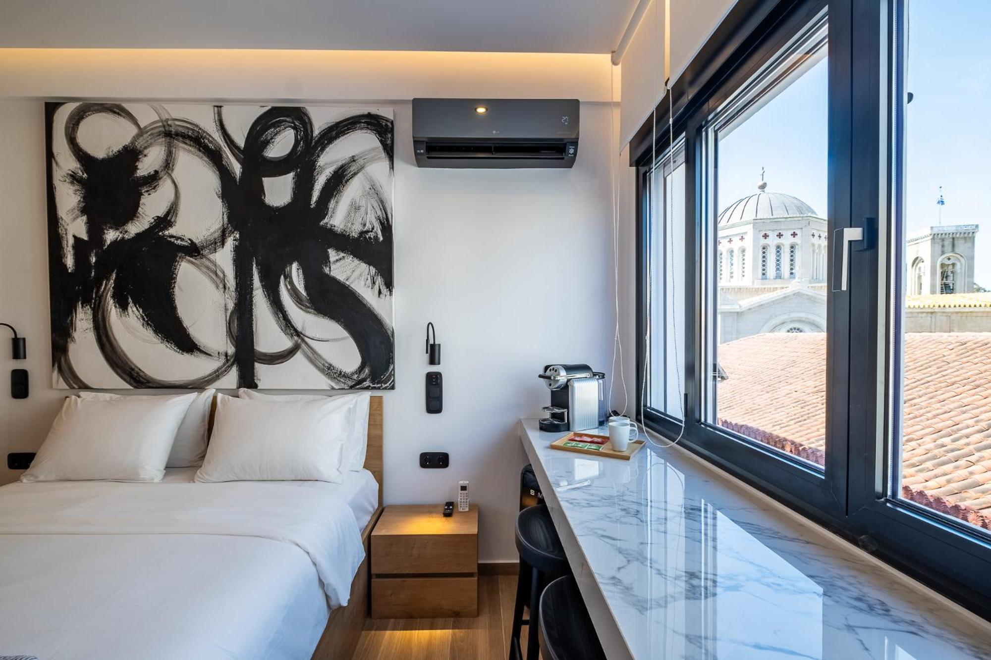 Athensis Acropolis View next to Ermou street!