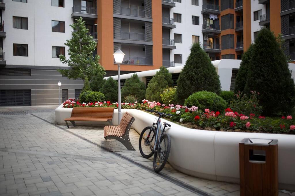 Stylish Stay in White City