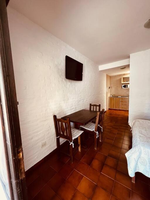 Precioso apartamento en zona centro pinamar
