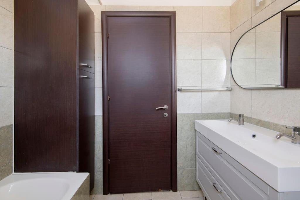 City Center Top Floor Big Balcony 2BR Close to the Beach