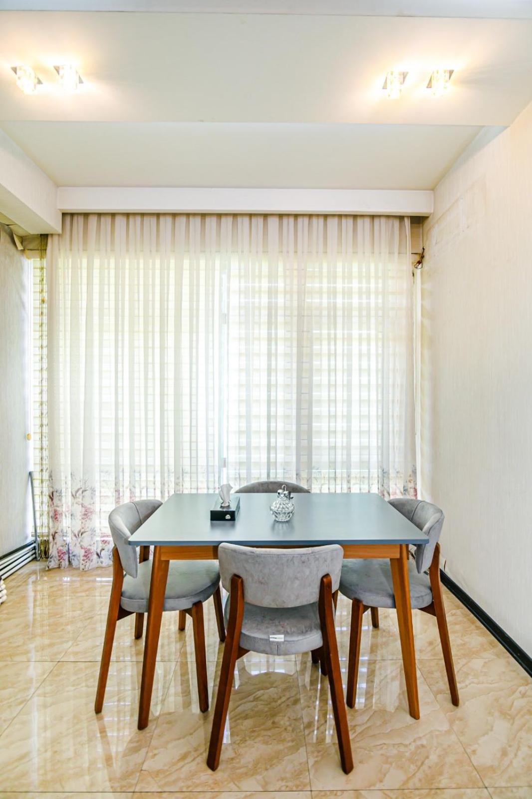 Baku Apartment med 149