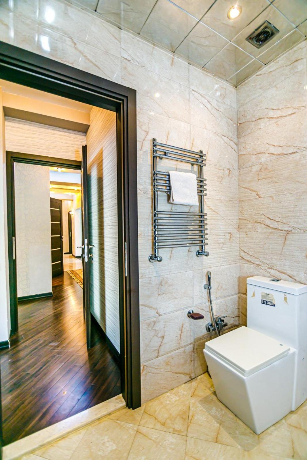 Baku Apartment med 149