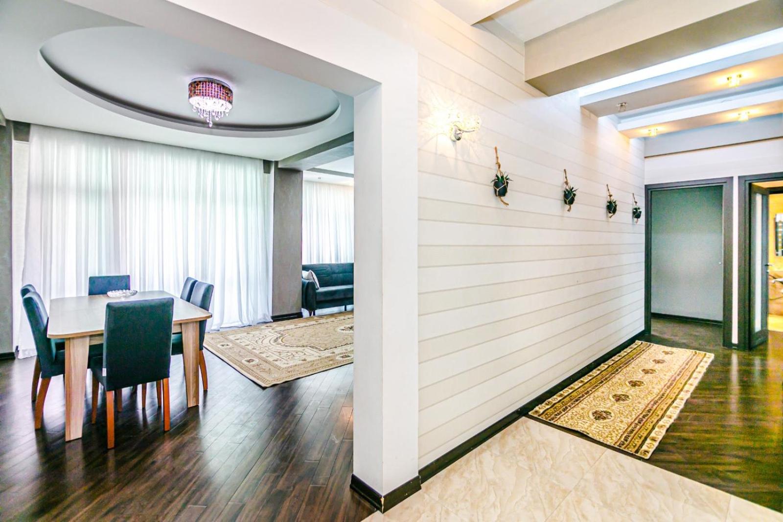 Baku Apartment med 149