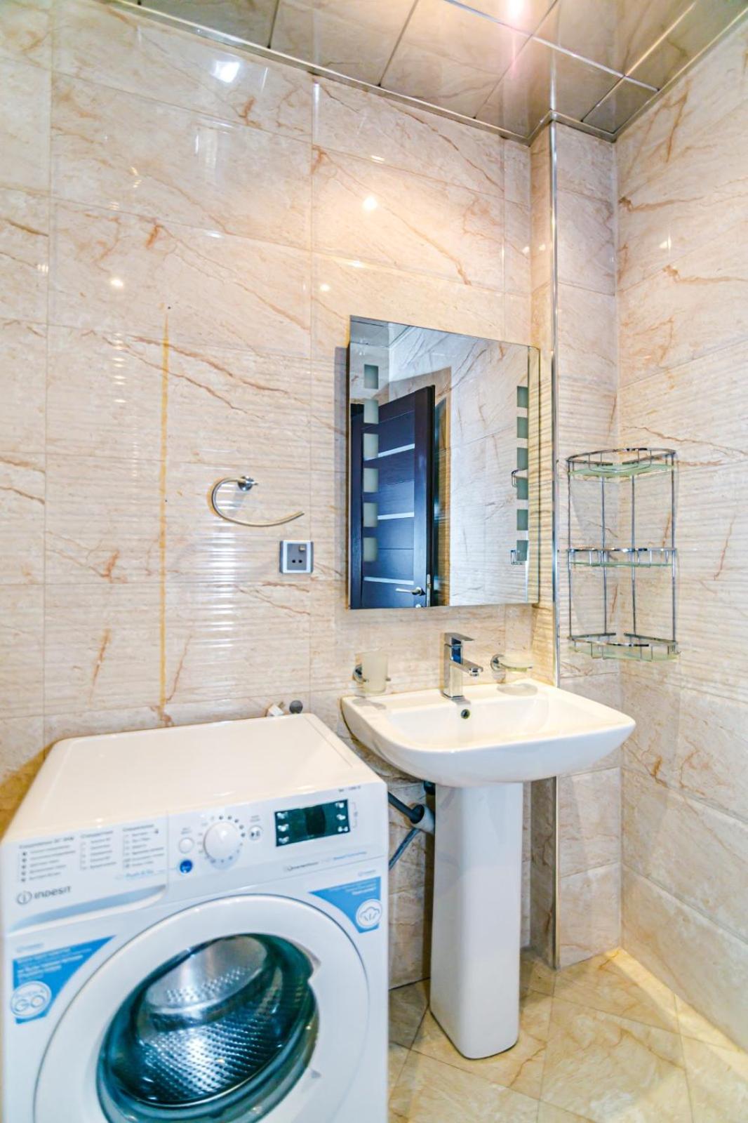 Baku Apartment med 149