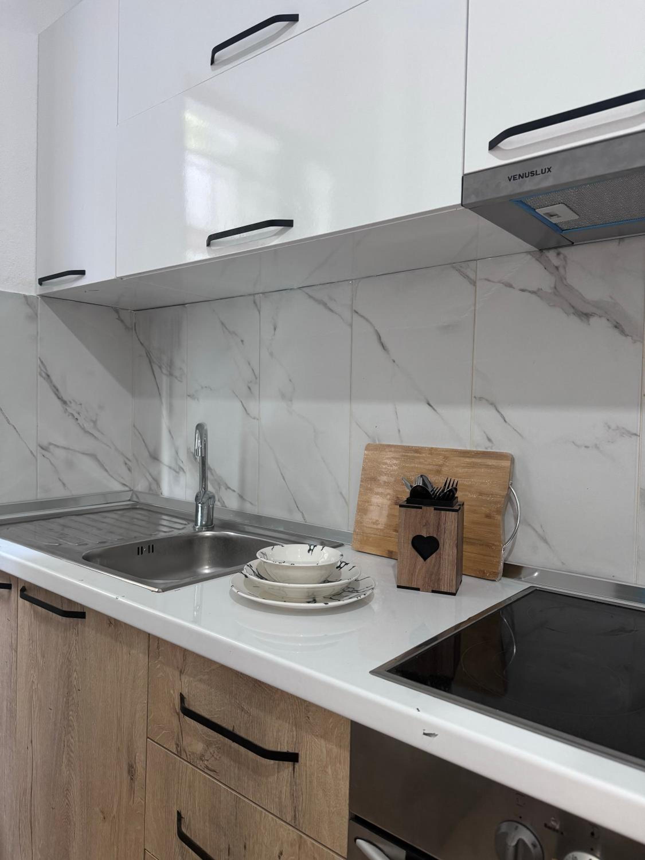 Central Affordable Living Tirana