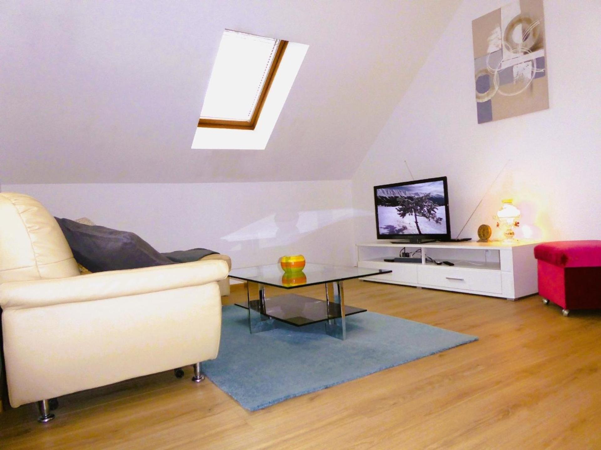 Wohung Mit Balkon Und Garten Nahe Stadtgrenze