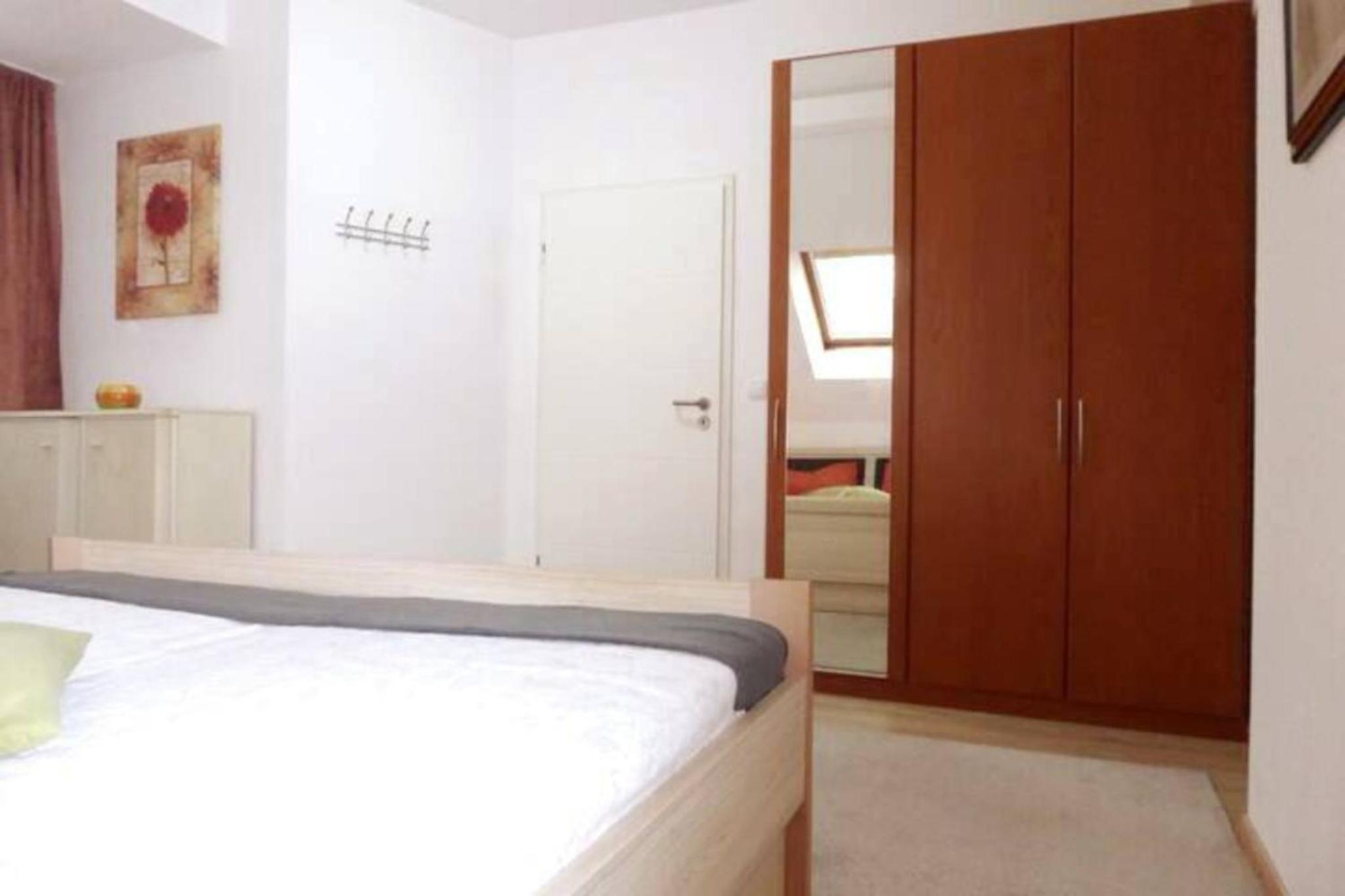 Wohung Mit Balkon Und Garten Nahe Stadtgrenze